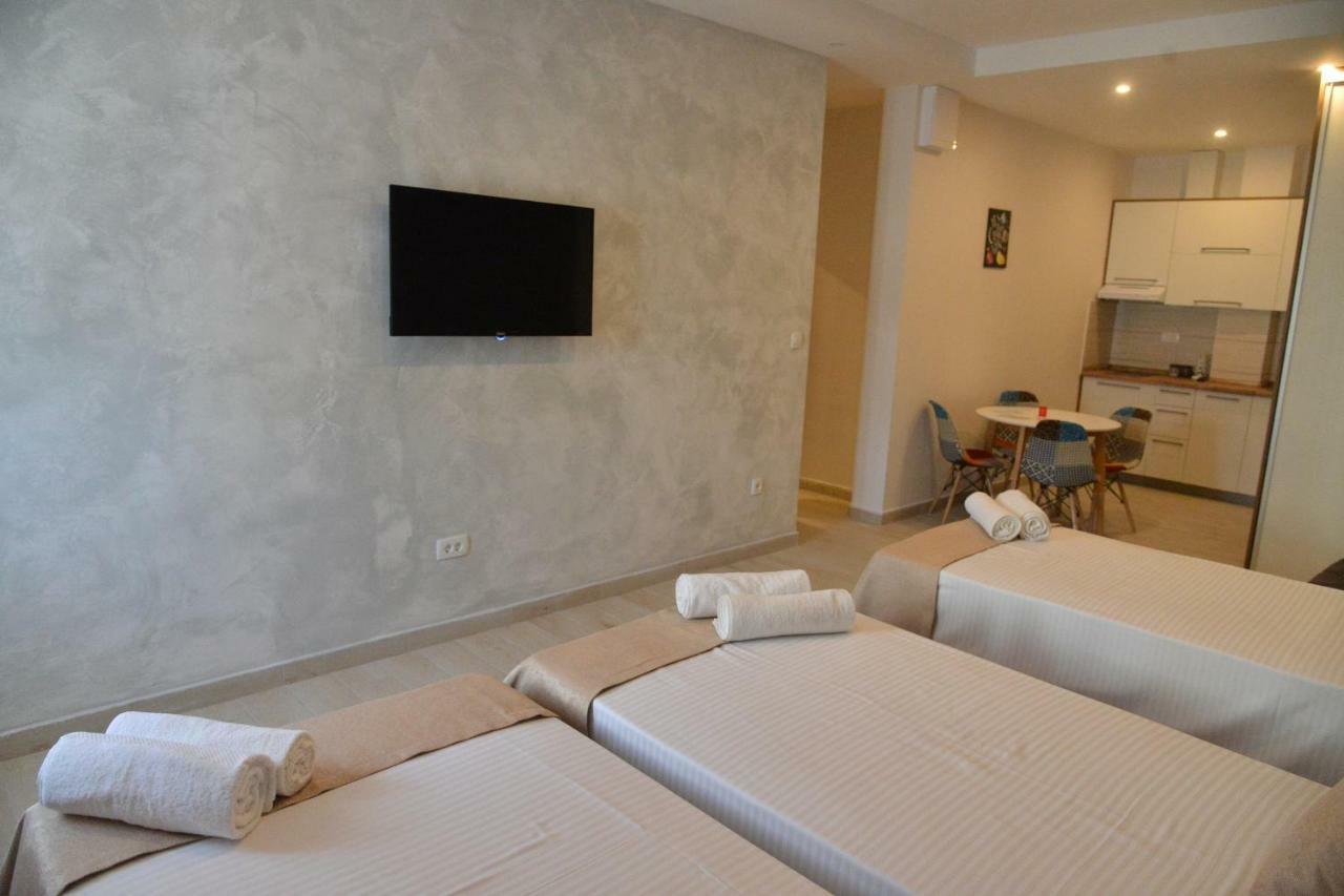 Helada Apartments Tivat Bagian luar foto