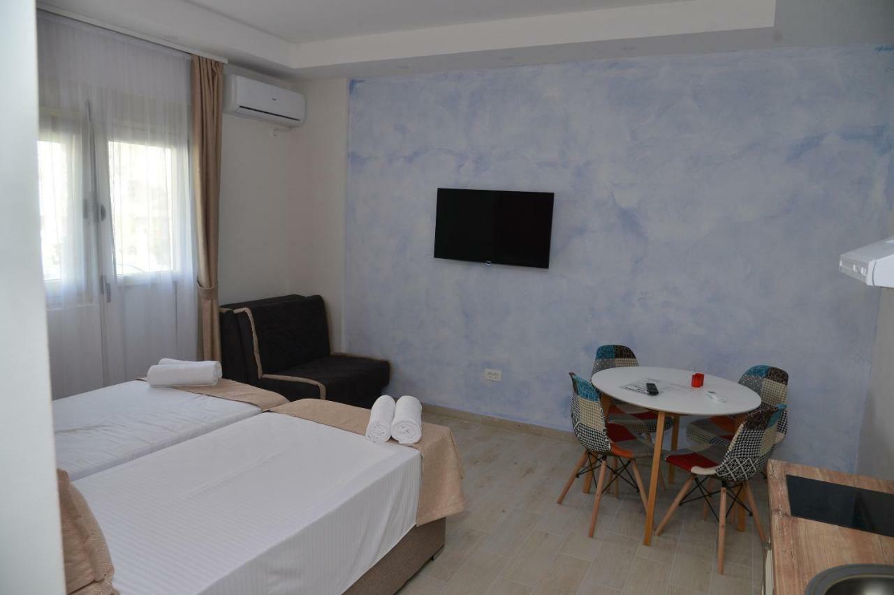 Helada Apartments Tivat Bagian luar foto