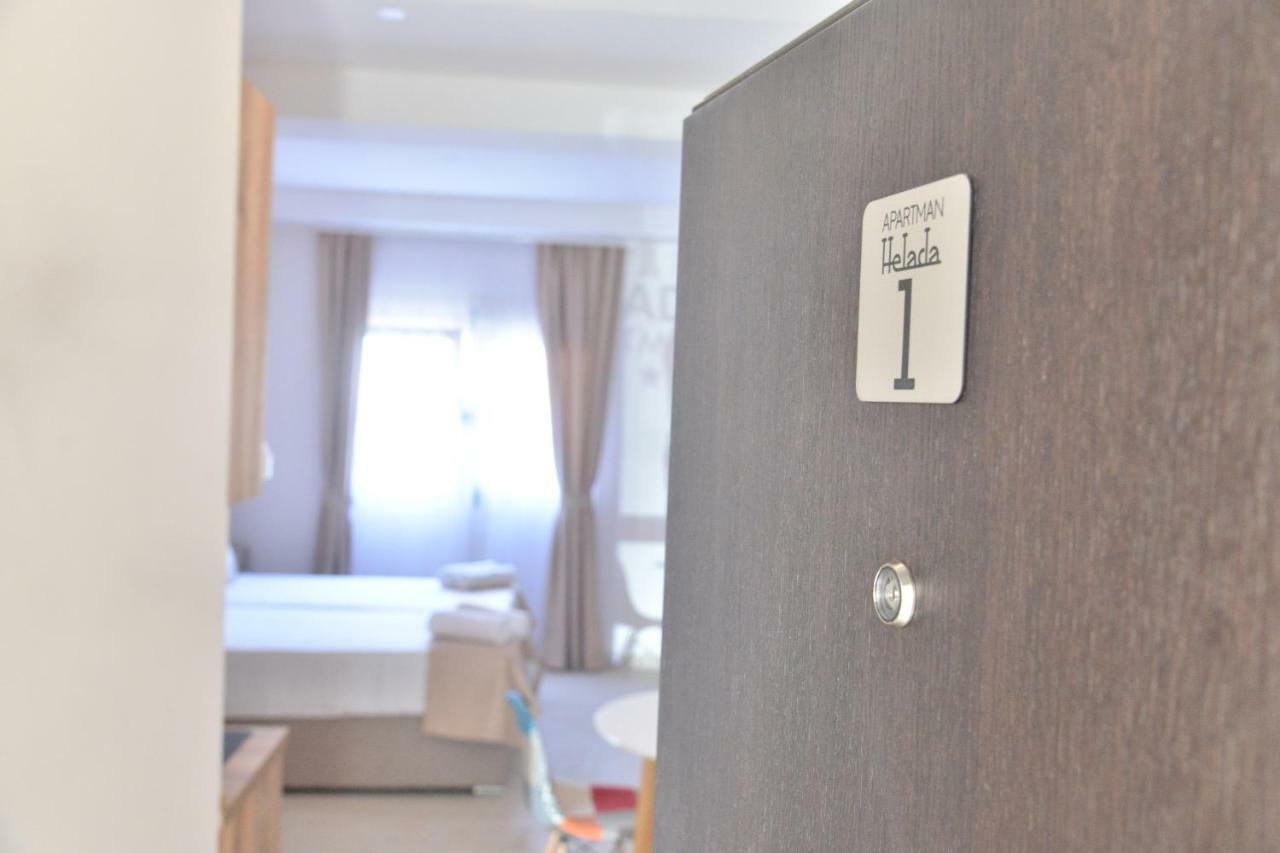 Helada Apartments Tivat Bagian luar foto