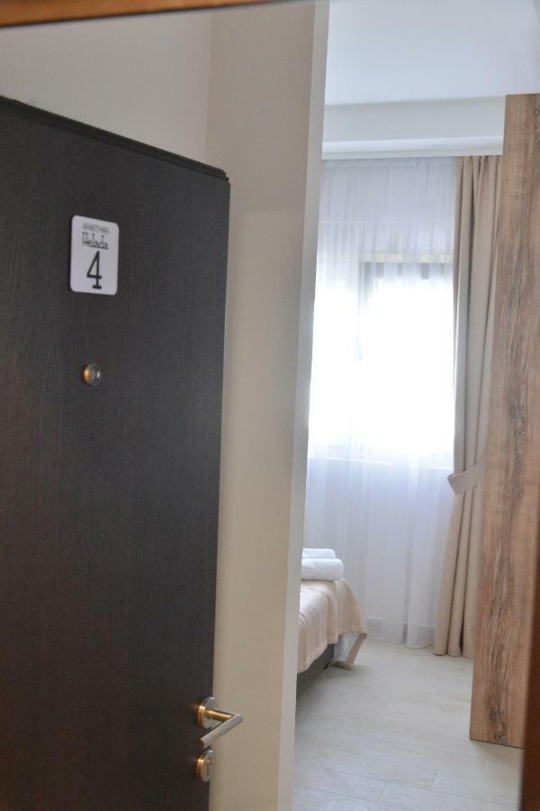 Helada Apartments Tivat Bagian luar foto